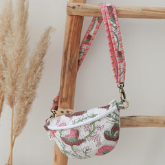 Crossbody bag white