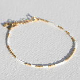 Bracelet de cheville miyuki blanc or