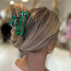 Pasador de pelo verde leopardo