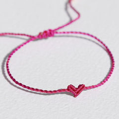 Bracelet petit cœur cerise