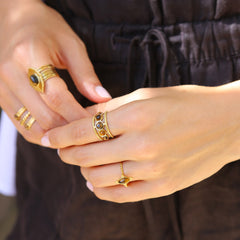 Gouden ring Tiger Eye dots