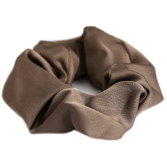 Satin scrunchie latte