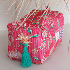 Neceser estampado floral rosa