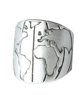 Silver Ring Earth