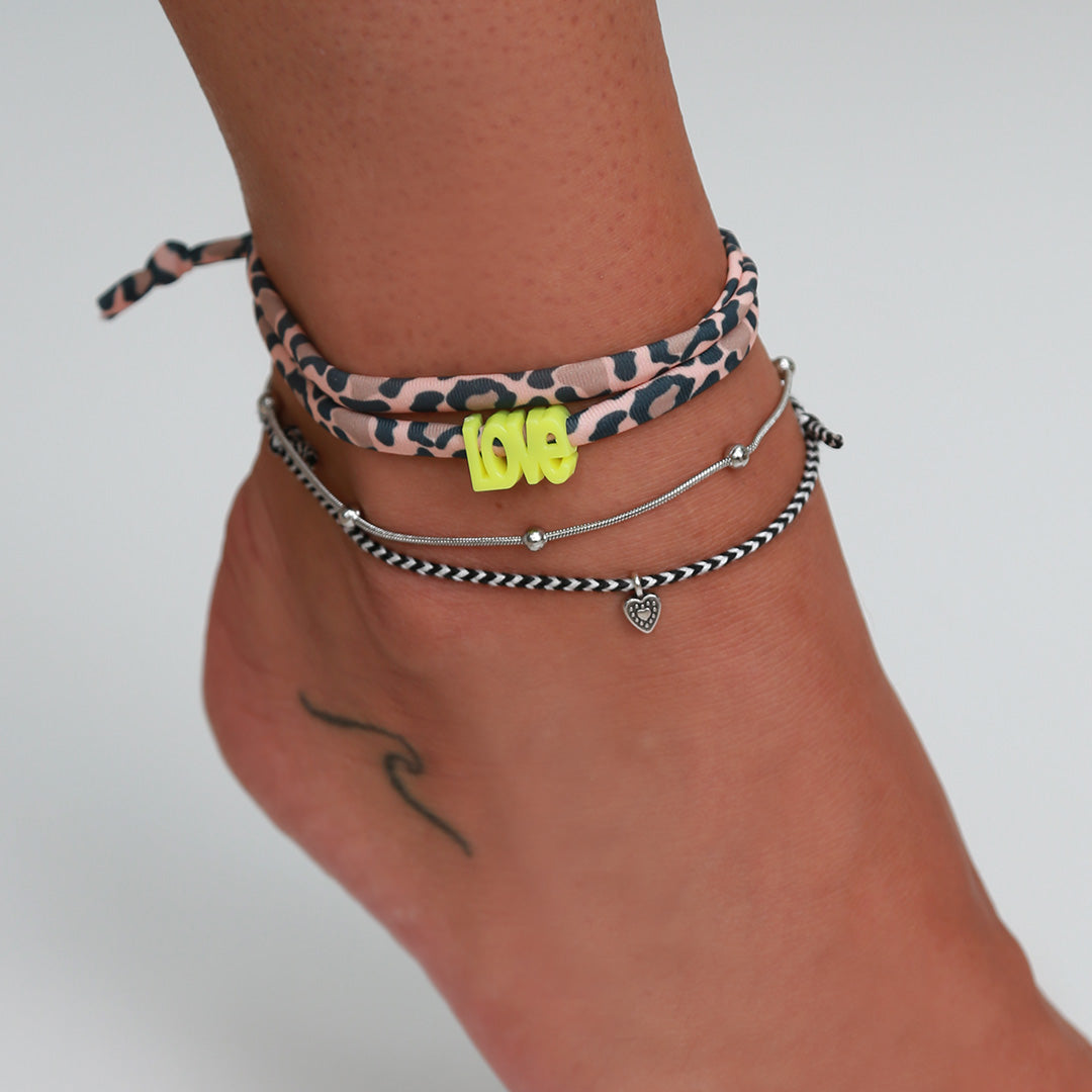 Anklet beach 05