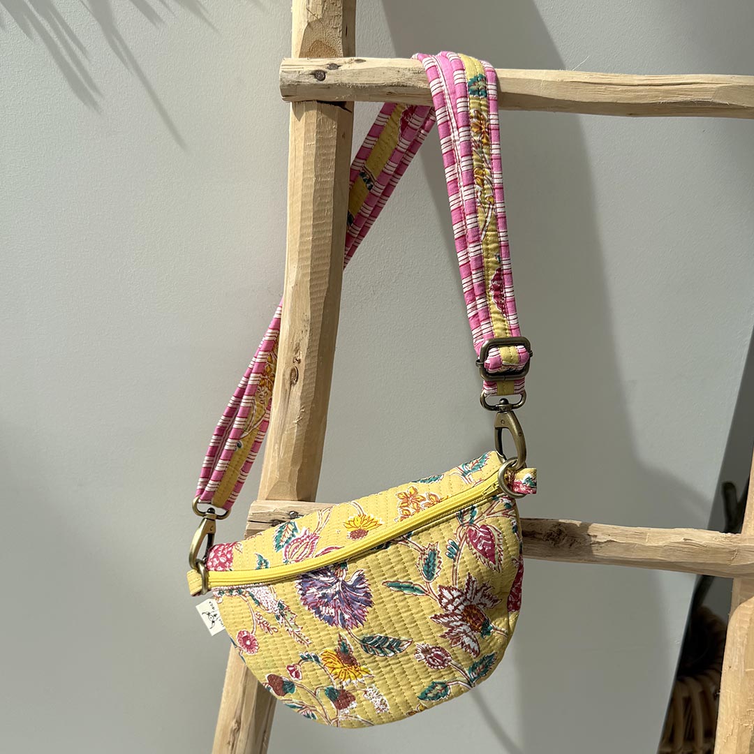 Crossbody bloem geel