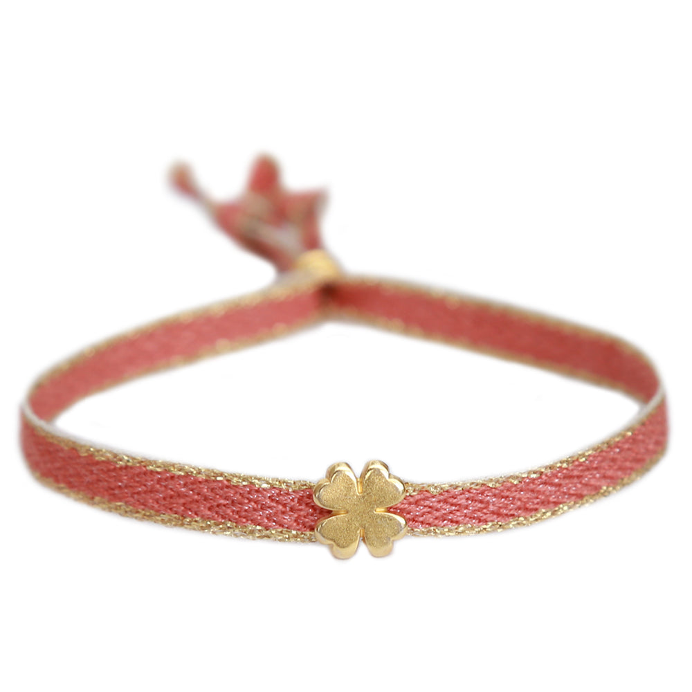 Pulsera tejida trébol ladrillo