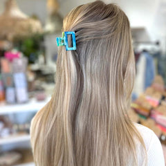 Remolino de pinza de pelo oceano pequeño