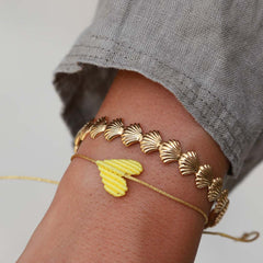 Armband hart botergeel