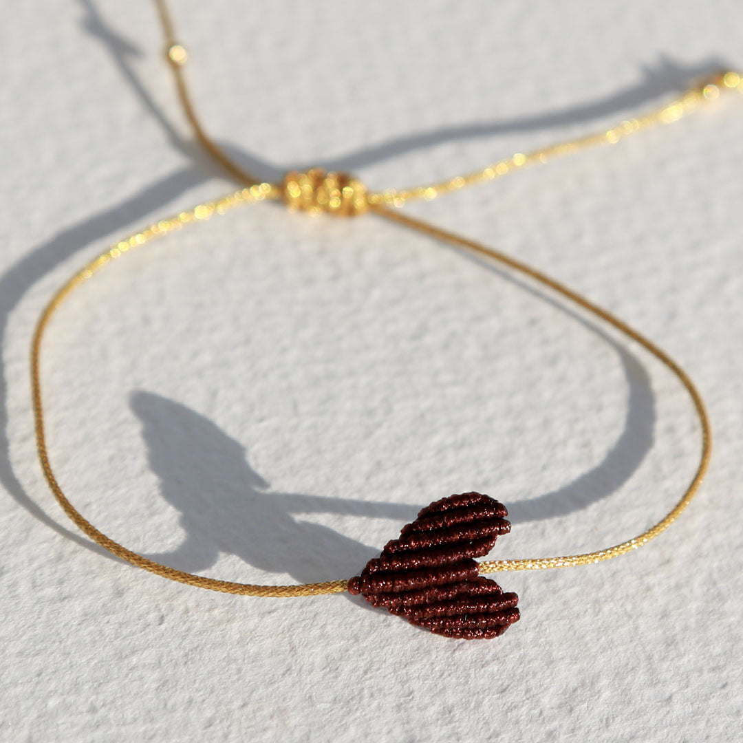 Brazalete corazón marrón