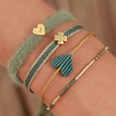Pulsera tejida trébol oliva