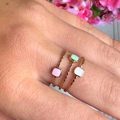 Bague en or couleurs pastel