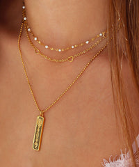 Collar de oro con corazón pequeño