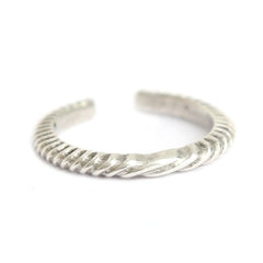 Silver ring pattern