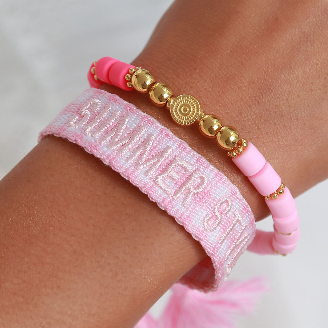Pulsera tejida estilo verano