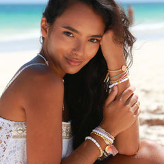 Conjunto de brazalete coral