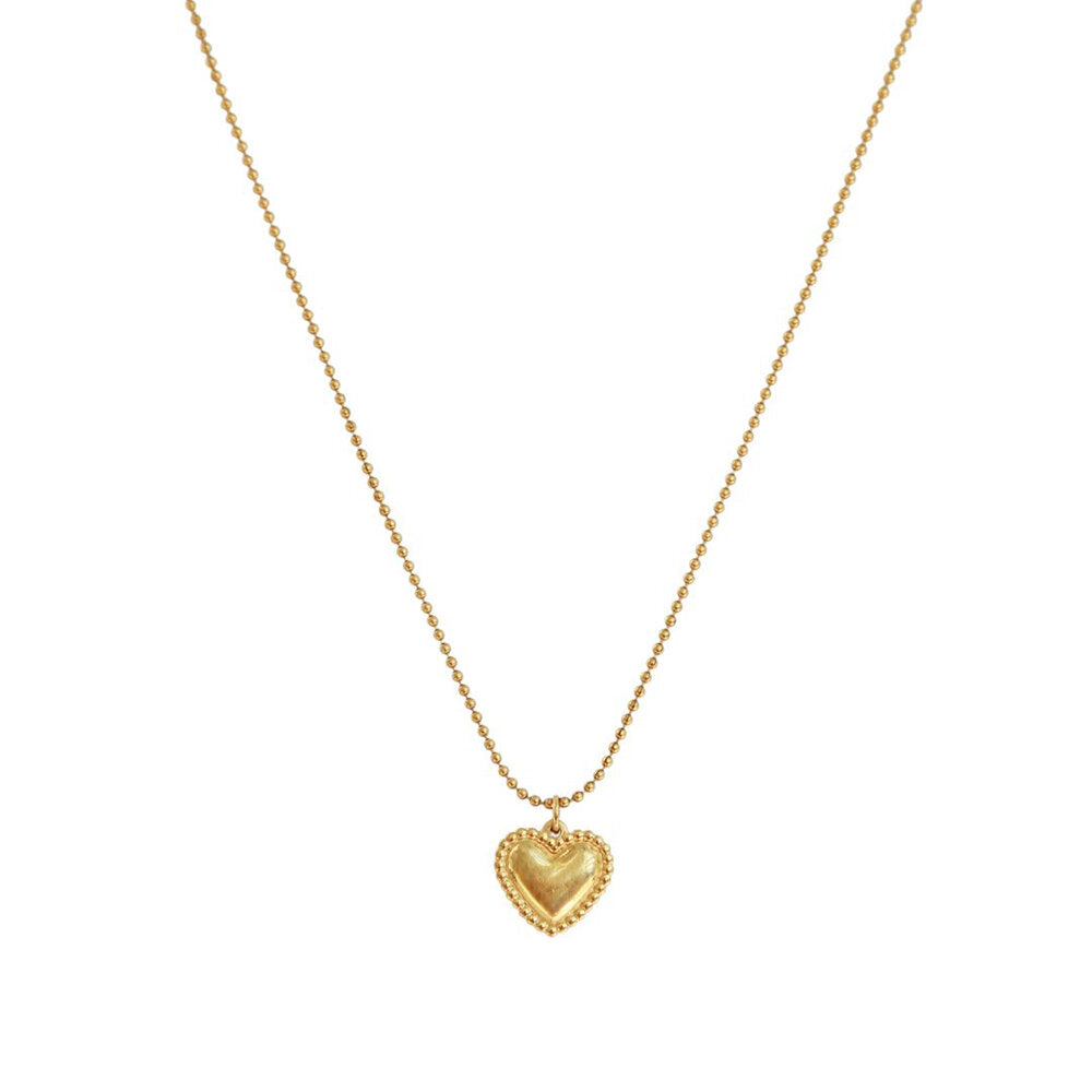 Cadena de oro con corazón completo