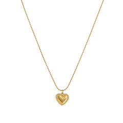 Cadena de oro con corazón completo