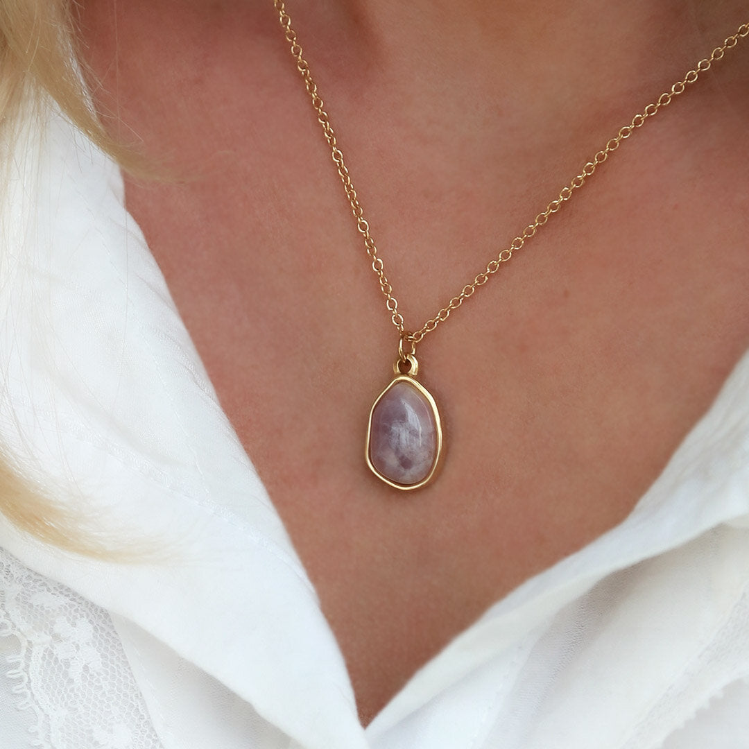 Goldene Kette gemstone amethyst
